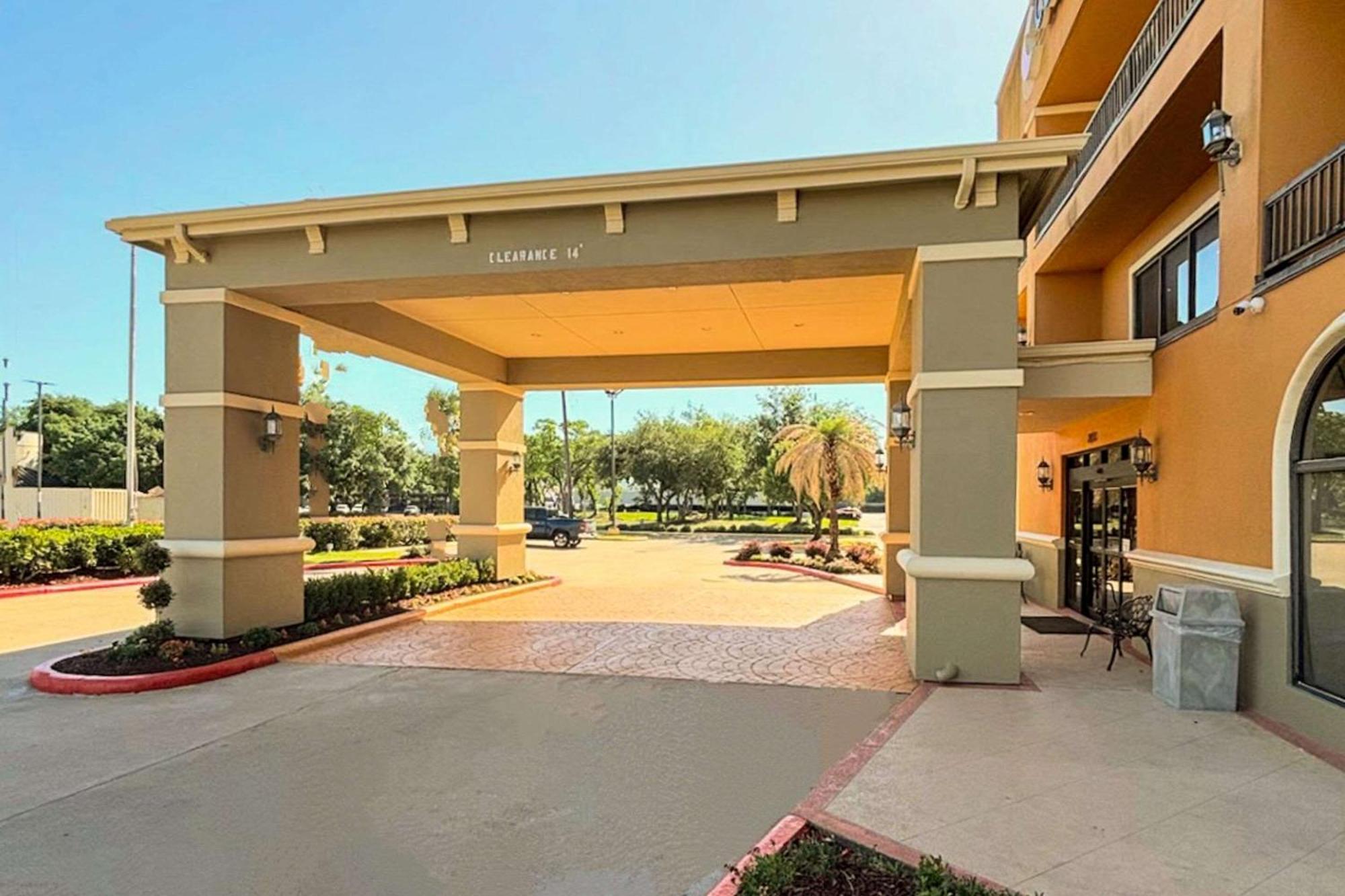 Comfort Suites Westchase Houston Energy Corridor Exterior foto