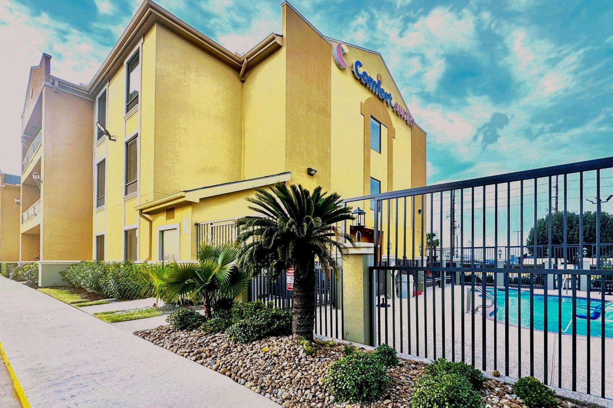 Comfort Suites Westchase Houston Energy Corridor Exterior foto